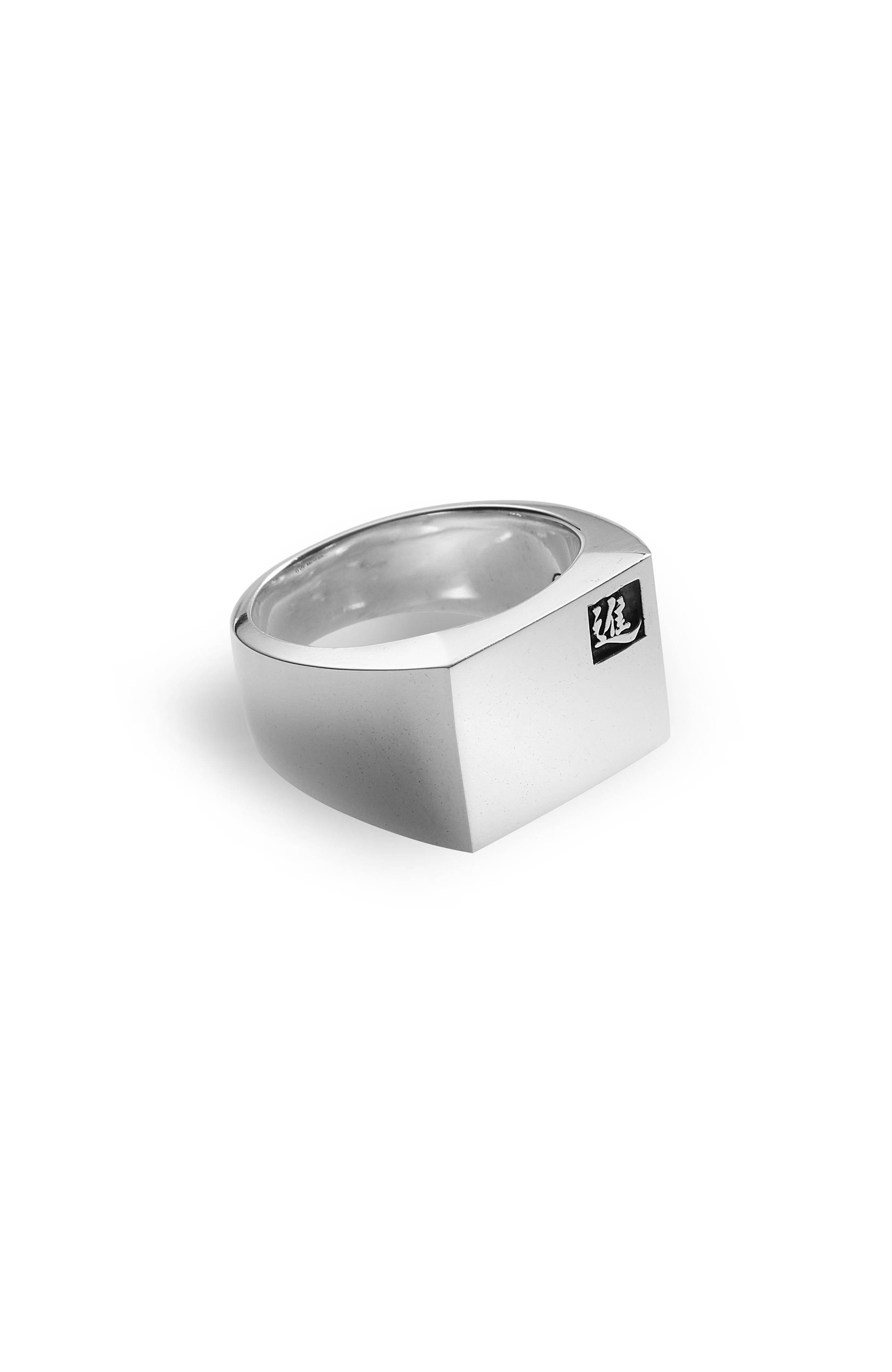 ASCEND Signet Ring – LOUPN