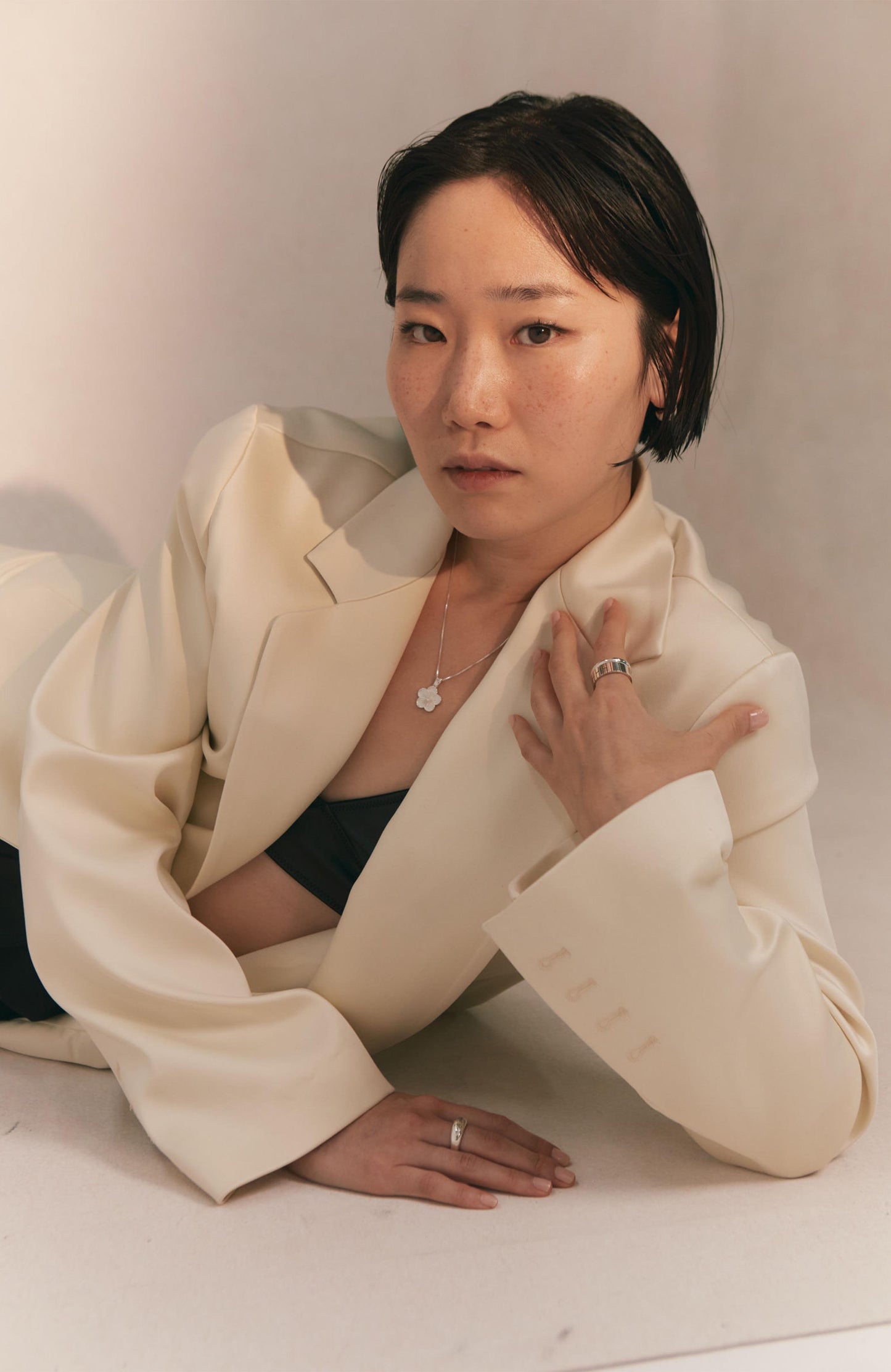 
                  
                    Ehwa Floral Pendant Necklace - Sterling Silver - 1 mm - 18” - Matte
                  
                