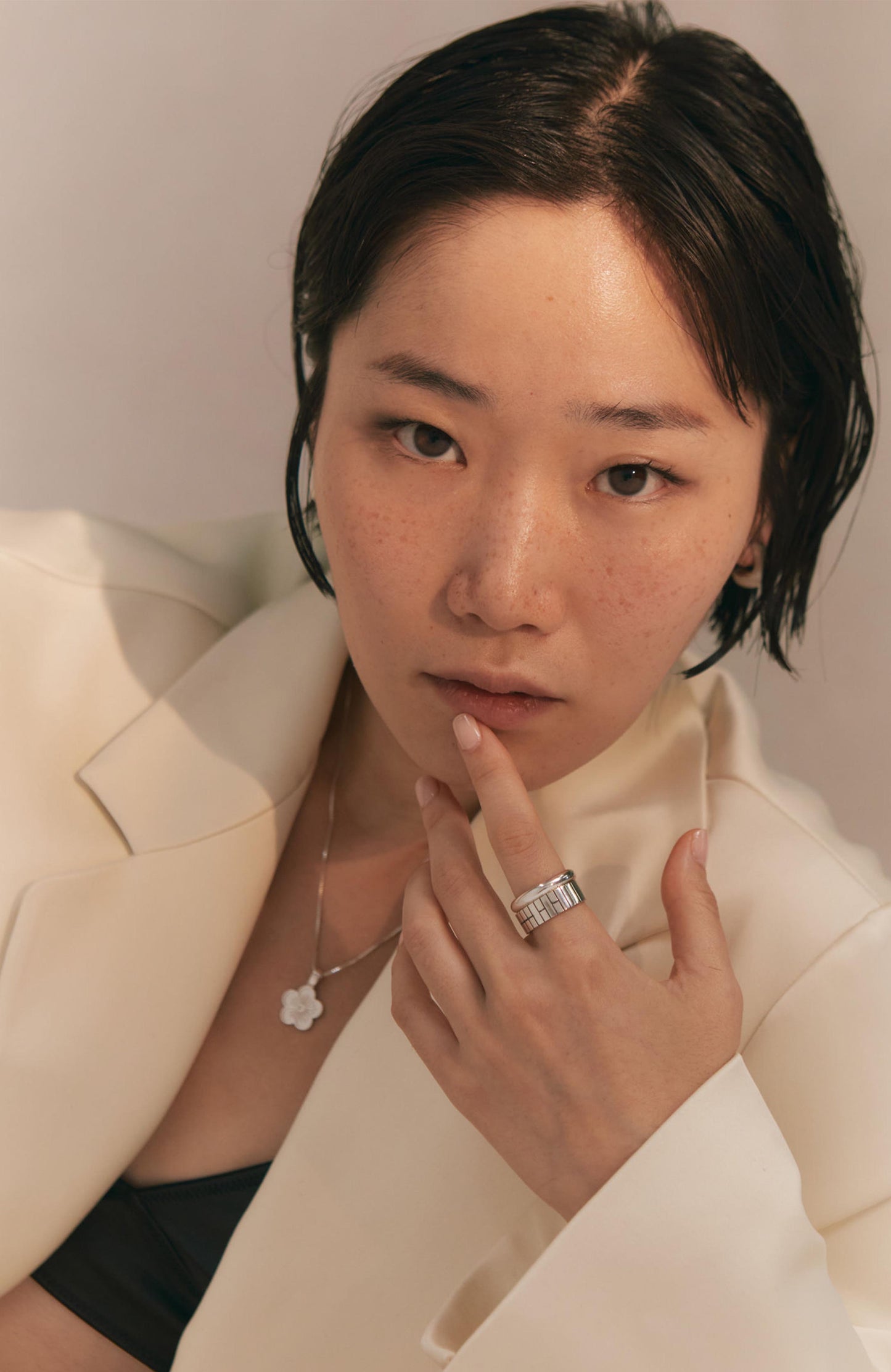 
                  
                    Ehwa Floral Pendant Necklace - Sterling Silver - 1 mm - 18” - Matte
                  
                