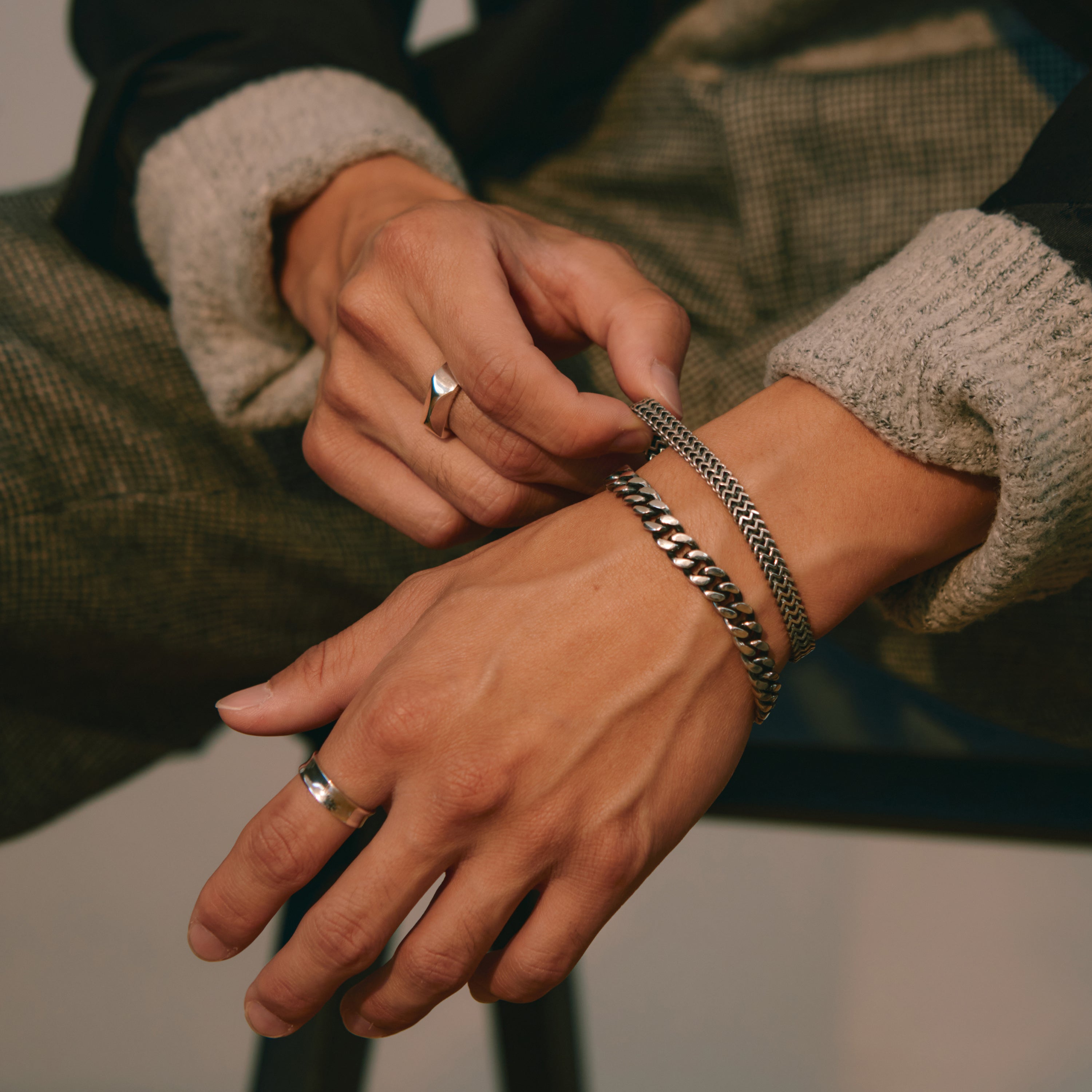 Wrist to deals middle finger bracelet